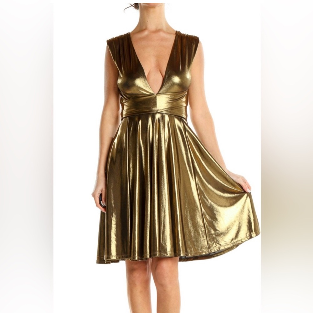Halston Heritage Gold Plunge Neck Shimmer Knee Length Dress